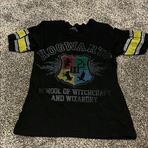 Warner Bros. Hogwarts Black and Yellow Kids Tee